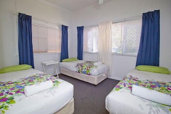 Bargara Gardens Motel & Holiday Villas - Accommodation Fremantle 2