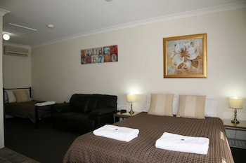 Melview Greens Serviced Apartments - Accommodation Fremantle 1