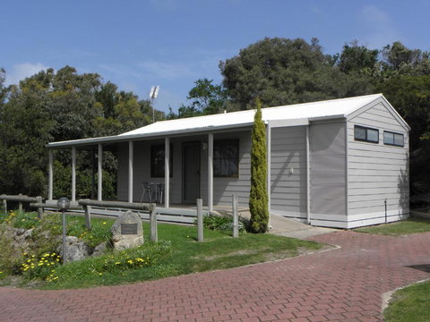 Lakeside Tourist Park - Accommodation Fremantle 5