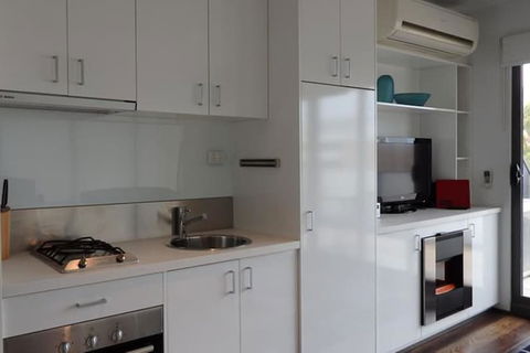 Hiigh Apartments - Accommodation Fremantle 2
