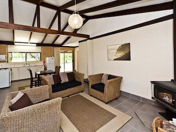 Riverway Chalets - Accommodation Fremantle 1