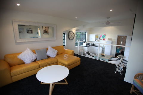 Amore At The Beach - Accommodation Fremantle 5
