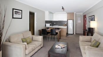 Altitude Apartments - Accommodation Fremantle 5