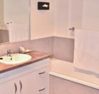 Swagsman Motel Miles - Accommodation Fremantle