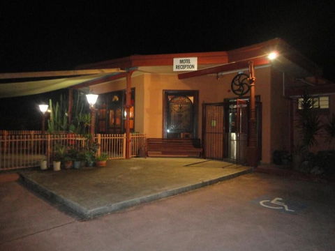A Railway Lodge - Accommodation Fremantle 2