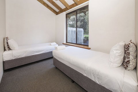 Chandlers Smiths Beach Villas - Accommodation Fremantle 2