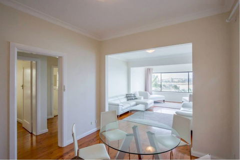 Ultimate Bondi Escape 2 - Accommodation Fremantle 4