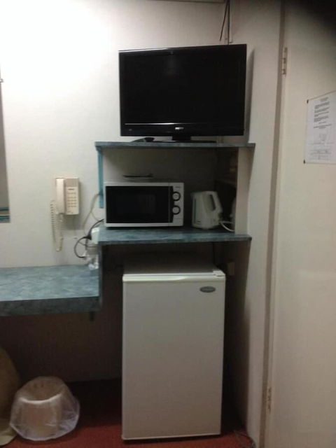 Motel Holliday Kingaroy - Accommodation Fremantle 4