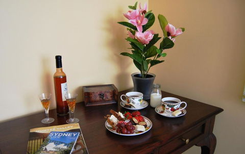 Cutmore Cottages Meurants Manor - Accommodation Fremantle 6