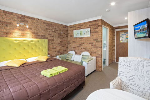 Sapphire Palms Motel - Accommodation Fremantle 2