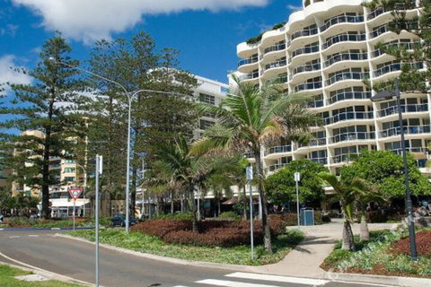Zanzibar 802 - Accommodation Fremantle 2