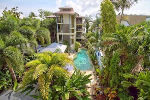 Tranquil Palms At Trinity Beach - Accommodation Fremantle 0