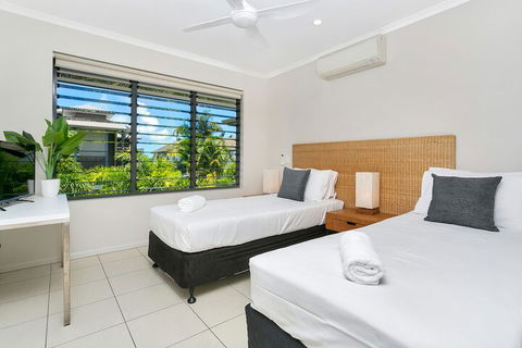 Tranquil Palms At Trinity Beach - Accommodation Fremantle 3