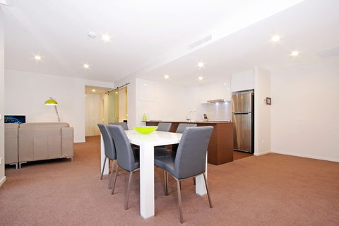 Accommodate Canberra - IQ - Braddon - Accommodation Fremantle 6