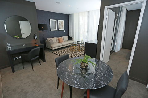 Alex Perry Hotel & Apartments - Accommodation Fremantle 0