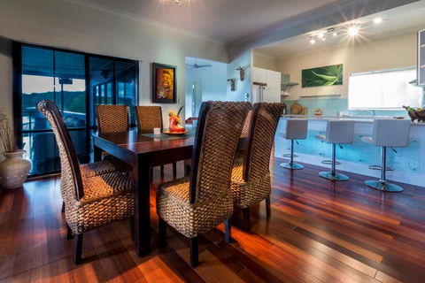 The Mountain View Retreat - Accommodation Fremantle 6