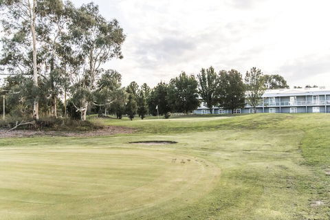 Abode Narrabundah - Accommodation Fremantle 1