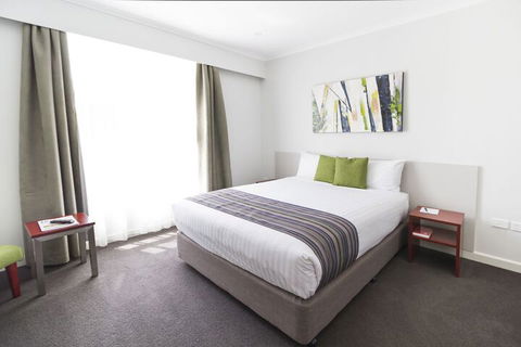 Abode Narrabundah - Accommodation Fremantle 5