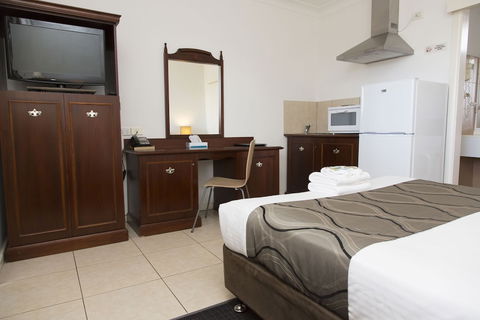 A-line Motel - Accommodation Fremantle 4