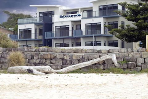 Mollymook Beachfront Executive Apartment - Accommodation Fremantle 7