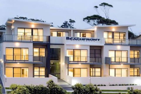 Mollymook Beachfront Executive Apartment - Accommodation Fremantle 4