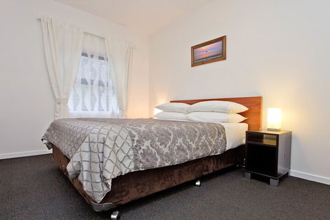 Atlantic West Beach Apartments - Accommodation Fremantle 4