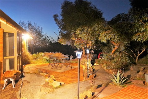 Eleebana Guest House - Accommodation Fremantle 1