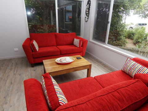 Beachside - Accommodation Fremantle 2