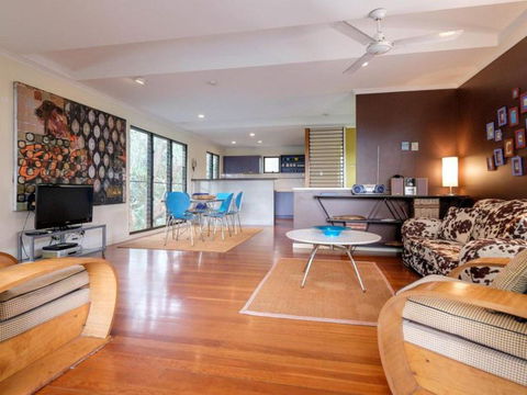 Straddie Beach House 2 - Accommodation Fremantle 3