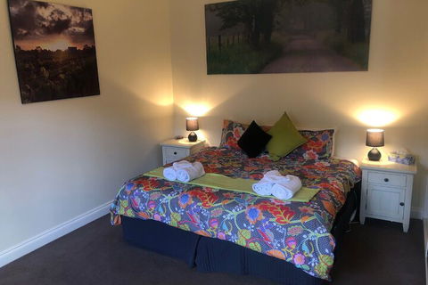 A Secret Garden - Accommodation Fremantle 3