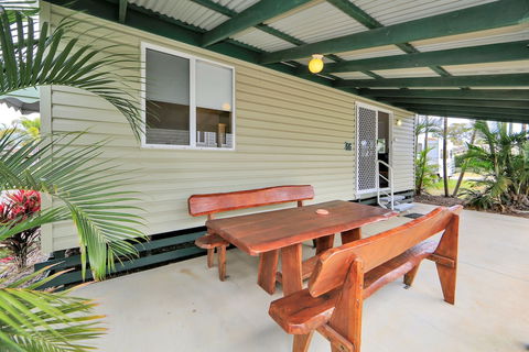 BIG4 Cane Village Holiday Park - Accommodation Fremantle 3