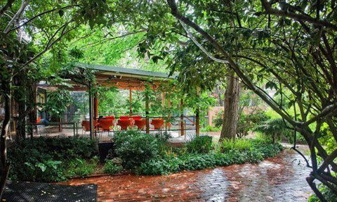 Pod Food - Accommodation Fremantle 13