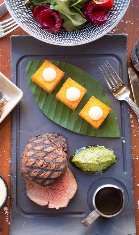 Rhonda's Bar - Accommodation Fremantle 4