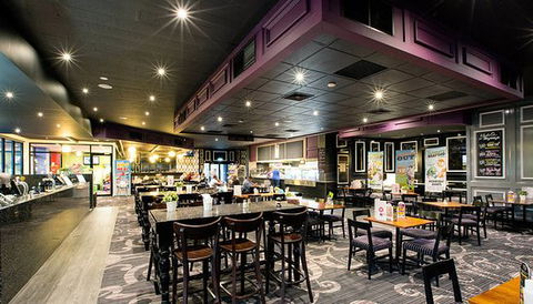 Skyways Hotel Bistro - Accommodation Fremantle 0