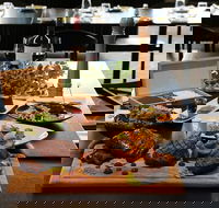 Menu 33 - Accommodation Fremantle