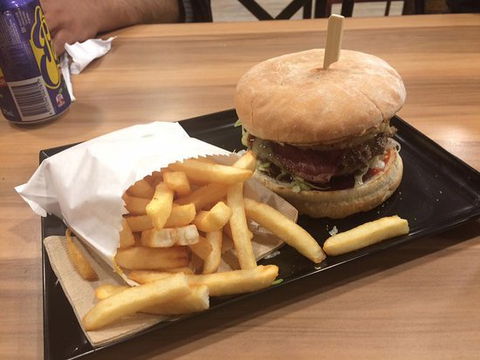 Lashings - Accommodation Fremantle 0