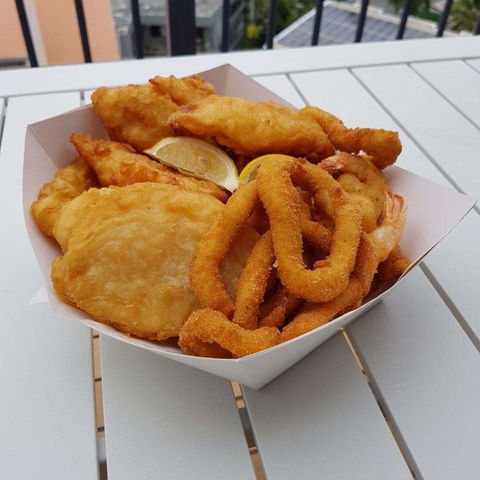Whitsunday Seafood Bar - Accommodation Fremantle 0