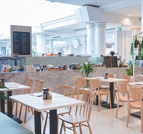 Leaf Cafe & Co - Miranda - Accommodation Fremantle 0