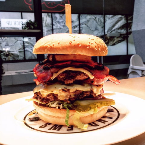 Andrew's Hamburgers - Albert Park - Accommodation Fremantle 0