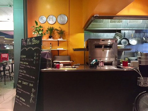 T4's Gourmet Pizza & Pasta - Accommodation Fremantle 0