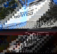 Magpie and Stump Hotel - Accommodation Fremantle