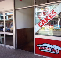 Perrett's Pies - Accommodation Fremantle