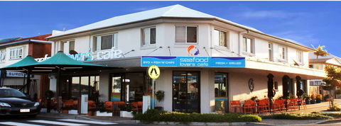 Seafood Lovers Cafe - Accommodation Fremantle 0