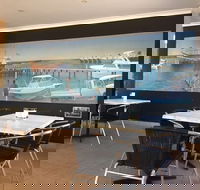 Harbourside Cafe Restaurant - Accommodation Fremantle