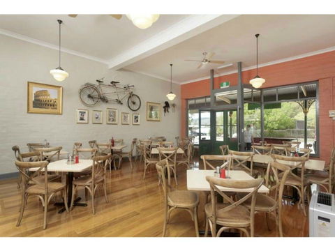 Dungog Pizza - Accommodation Fremantle 1