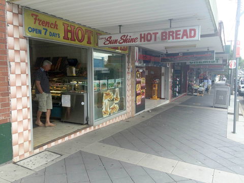 Long Sunshine Hot Bread - Accommodation Fremantle 0