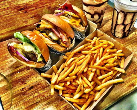 Chucks Burgers - Accommodation Fremantle 0