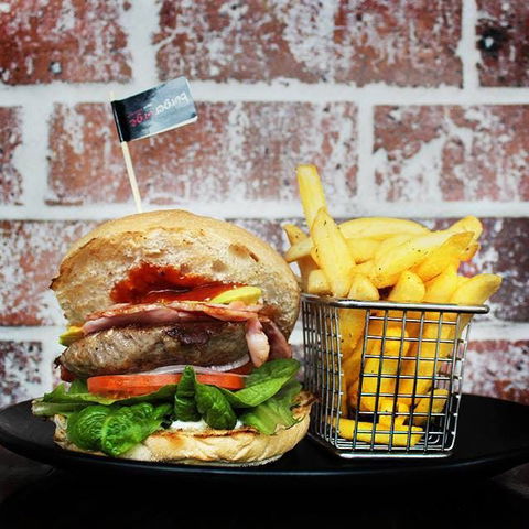 Burger Urge - Molendinar - Accommodation Fremantle 0