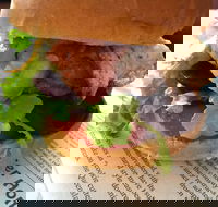 Boom Boom Burgers - Coolangatta - Accommodation Fremantle
