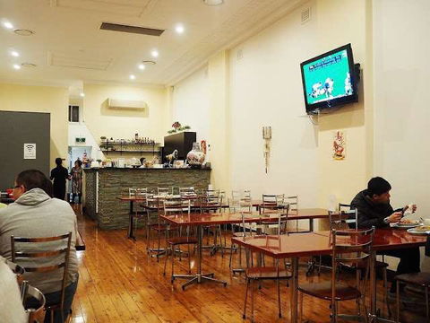 Surly's - Accommodation Fremantle 0